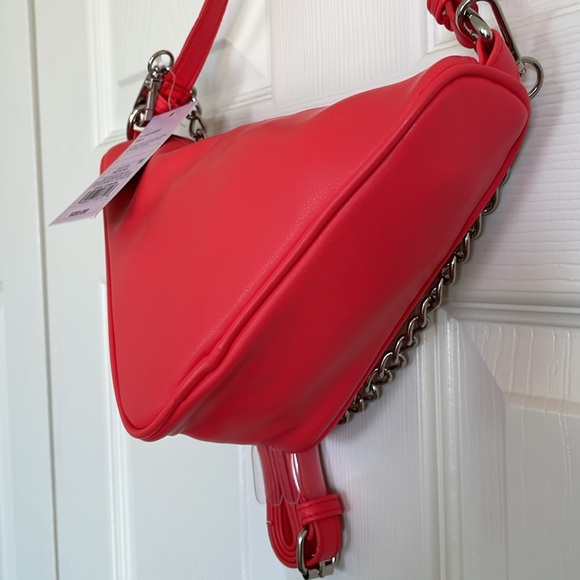 Wild Fable Coral Rhinestone Triangle Crossbody Bag Chain Adjustable Strap NEW - Picture 12 of 13